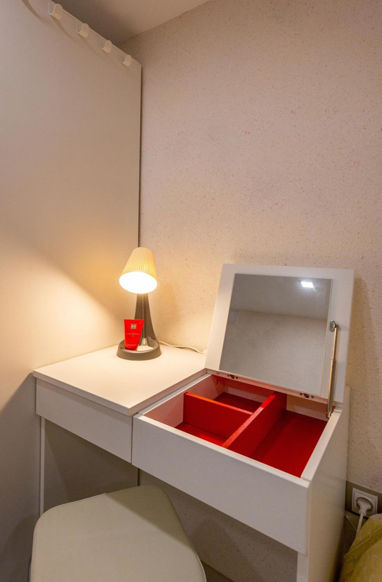 Top Center Vintage Sofia Condo エクステリア 写真
